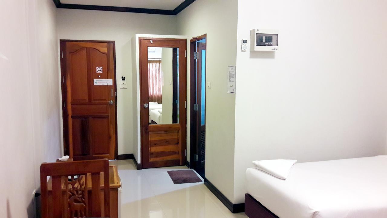 Khum Nakhon Hotel ناخون سي ثامارات المظهر الخارجي الصورة