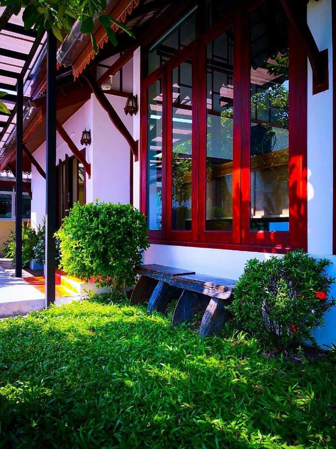 Khum Nakhon Hotel ناخون سي ثامارات المظهر الخارجي الصورة